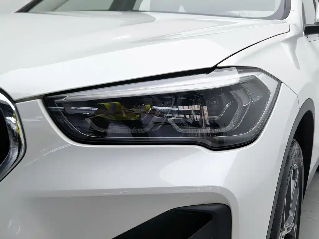 BMW X1 — миниатюра 7