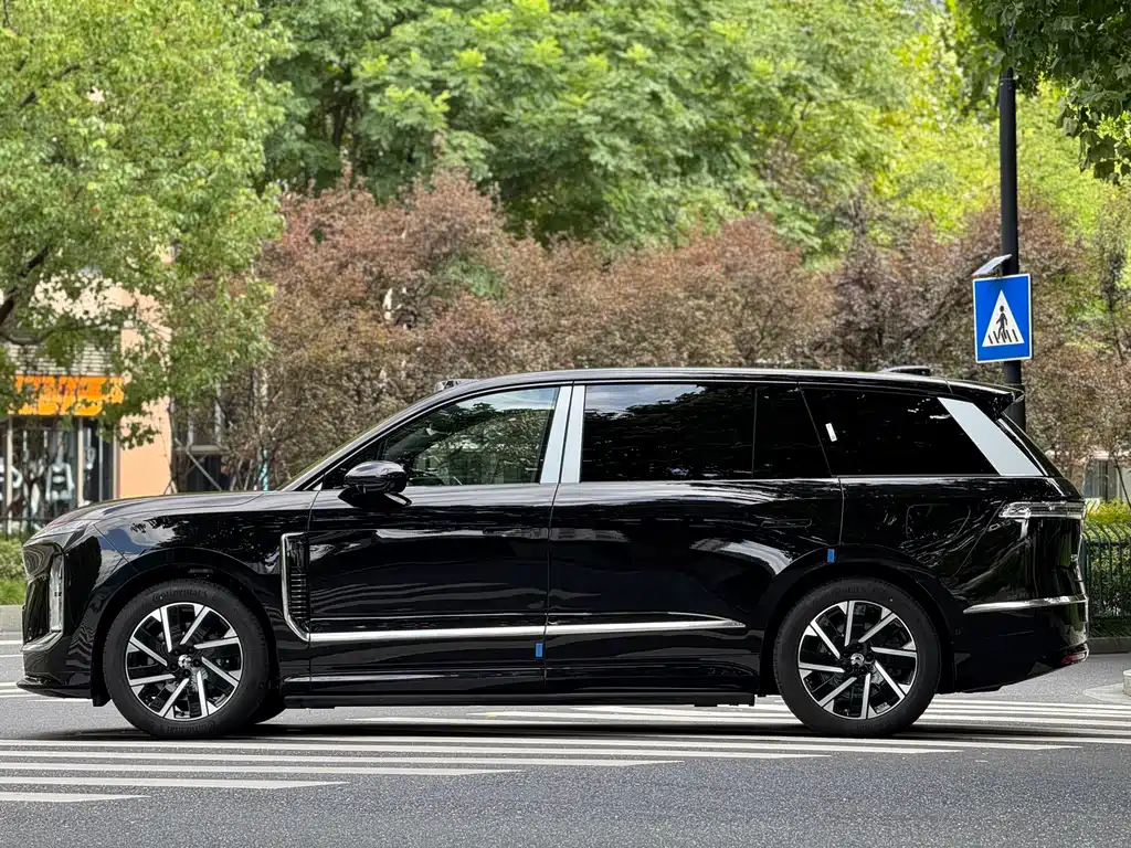 NIO 蔚来ES9 — миниатюра 3