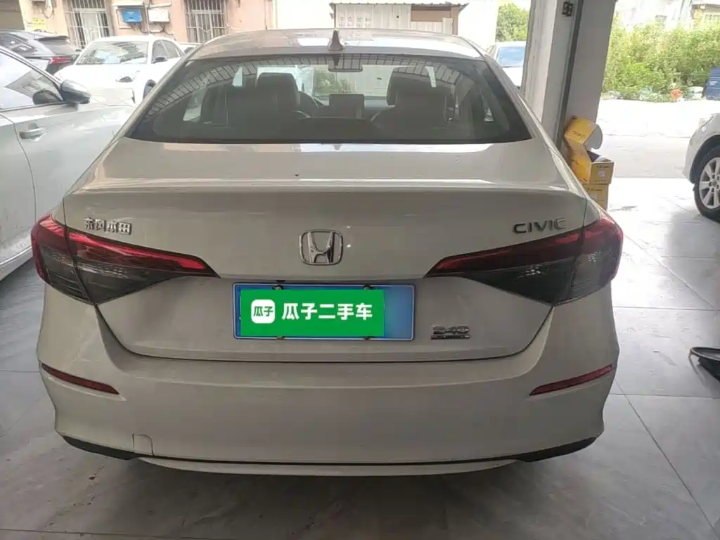 Honda Civic — миниатюра 6