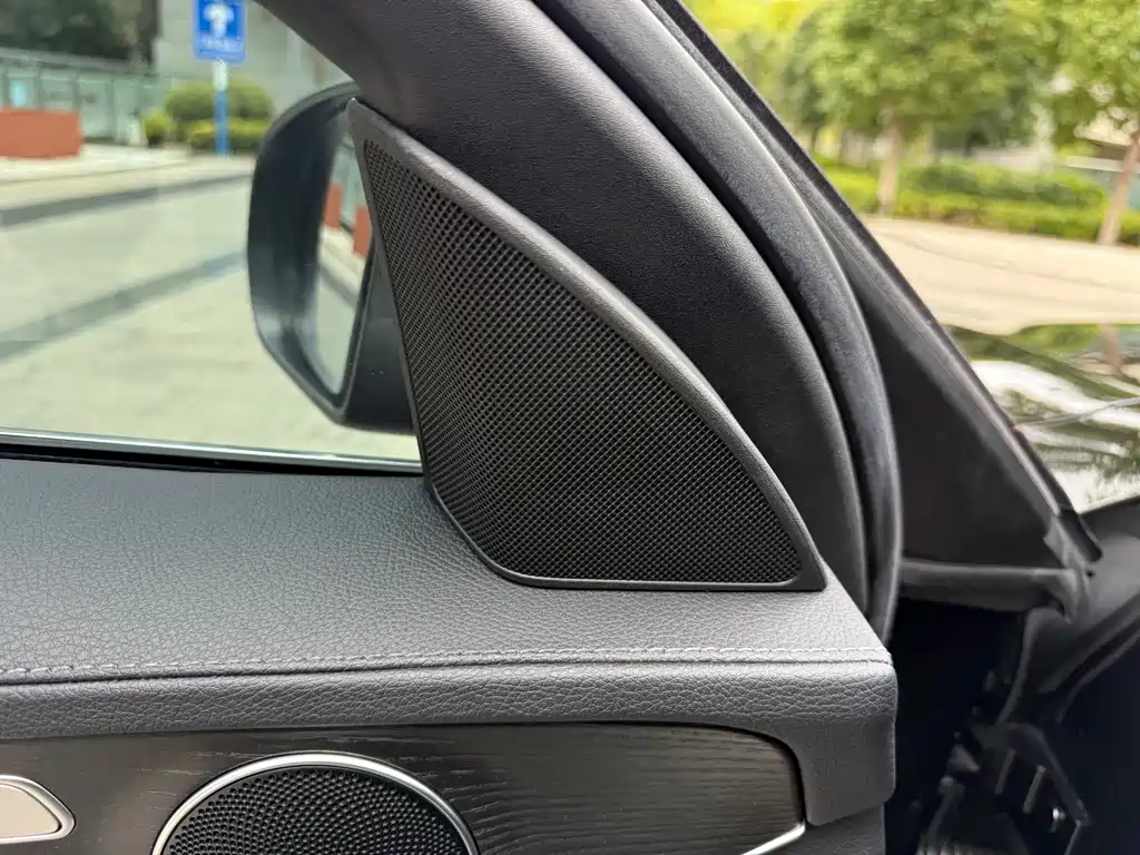 Mercedes-Benz C-Class — миниатюра 19