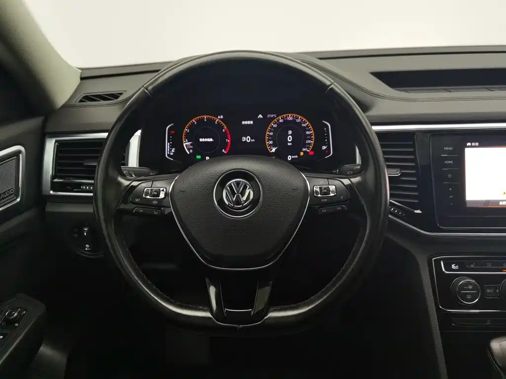 Volkswagen Teramont — миниатюра 11