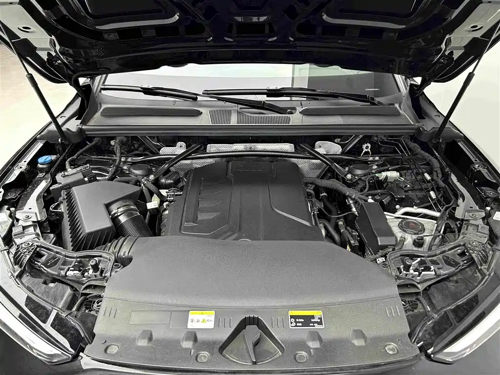 Audi Q5L — миниатюра 8