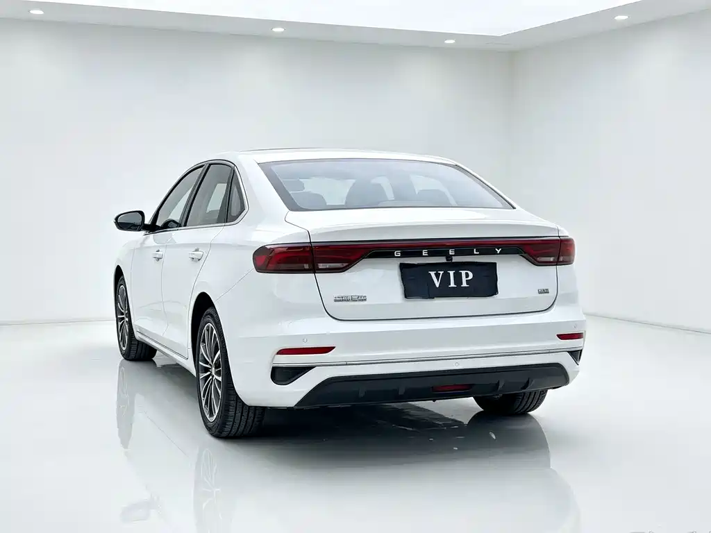Geely Emgrand — миниатюра 5