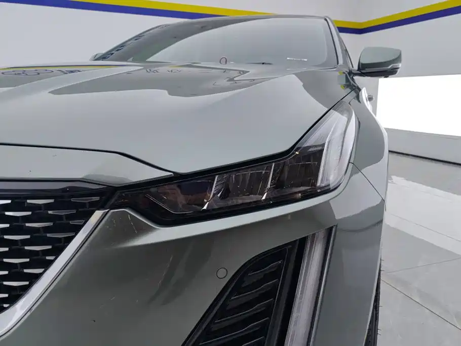 Cadillac CT5 — миниатюра 5