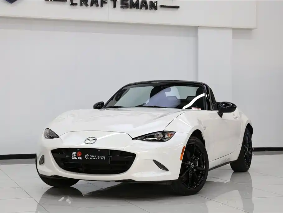 Mazda MX-5 2023 2.0L