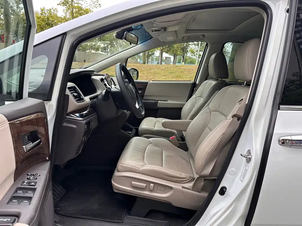 Honda Odyssey — миниатюра 5