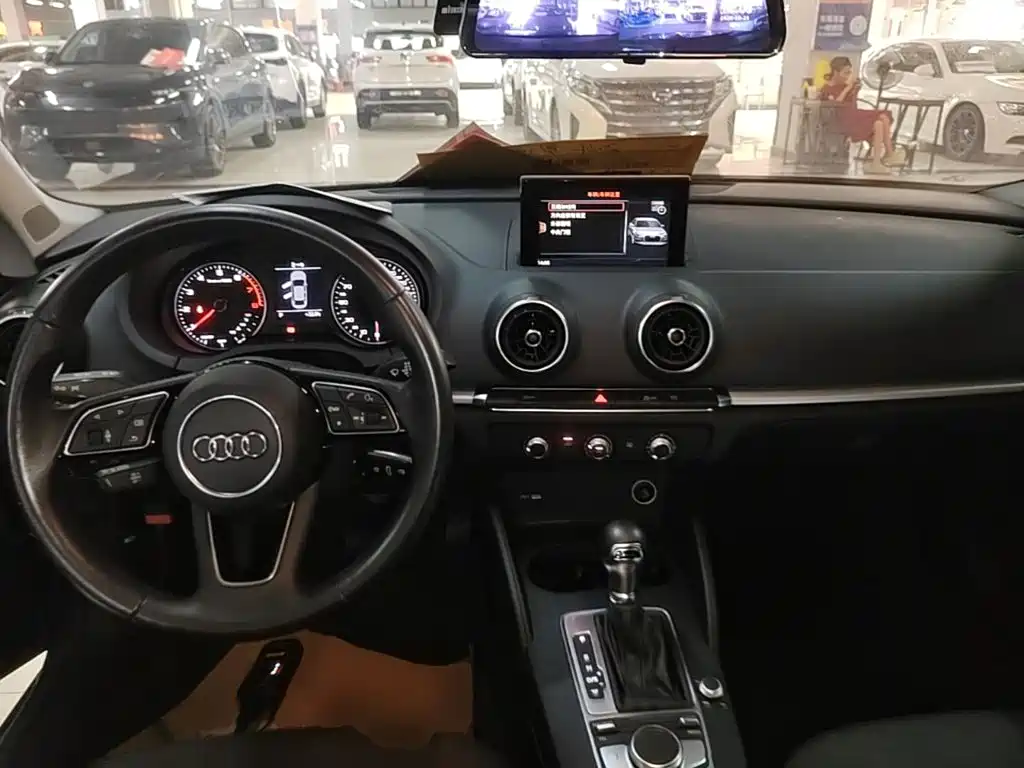 Audi A3 — миниатюра 10