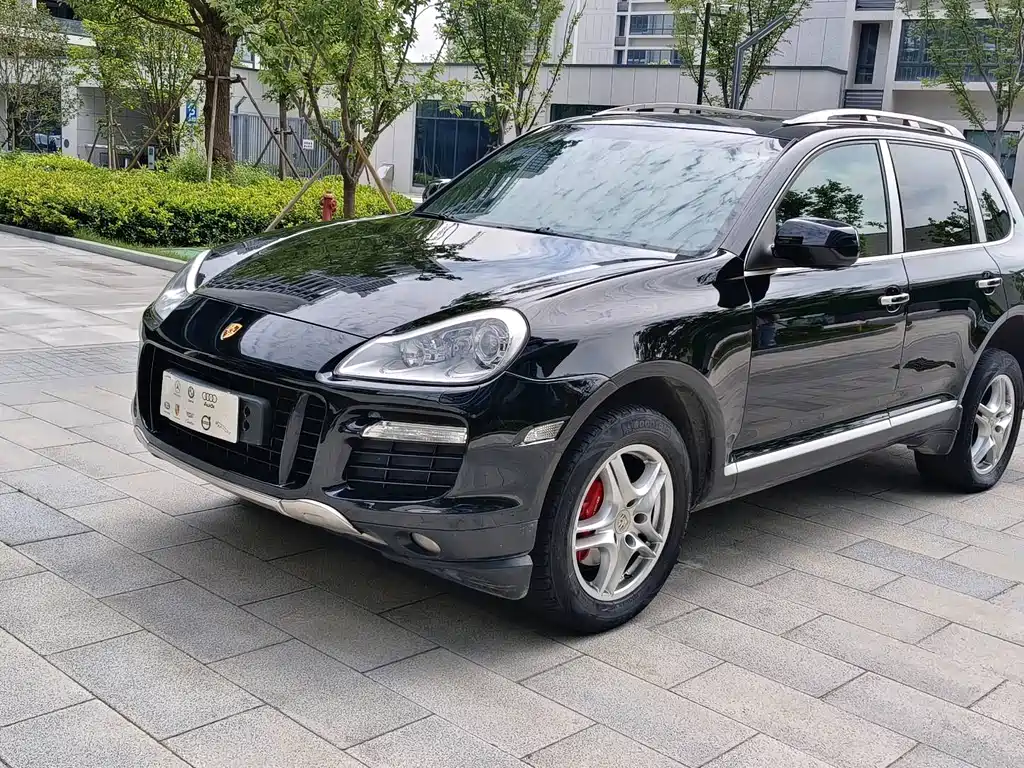 Porsche Cayenne 2010
