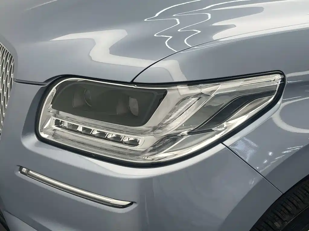Lincoln Navigator — миниатюра 6