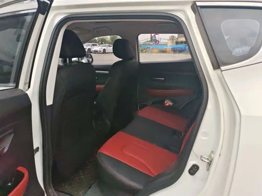 Haval H2s — миниатюра 7