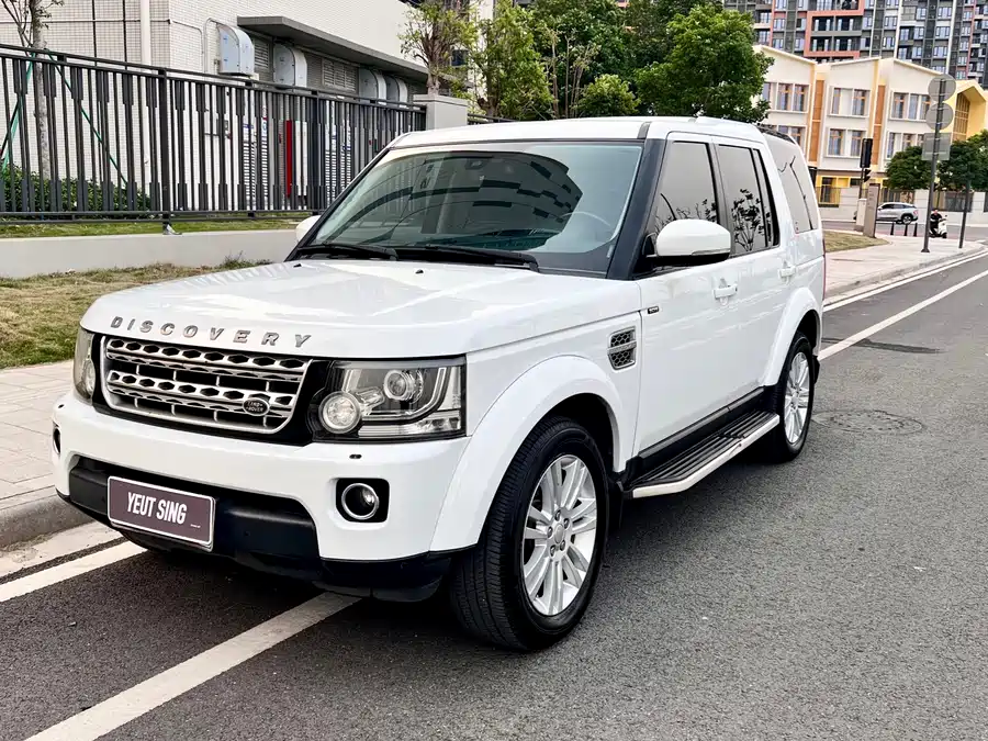 Land Rover Discovery фото 1
