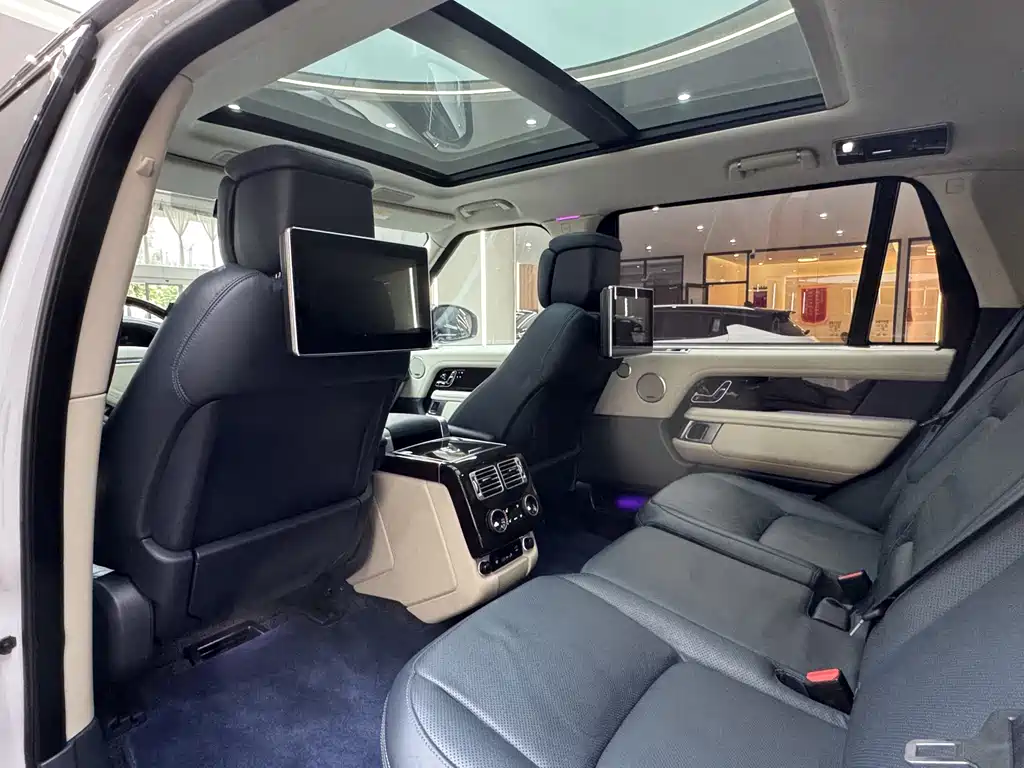 Land Rover Range Rover — миниатюра 14