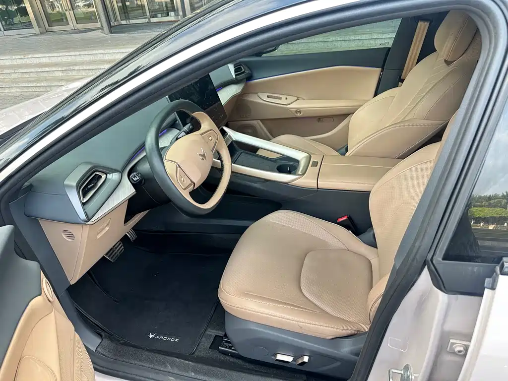 ARCFOX EXTREME FOX POLAR FOX ALPHA S5