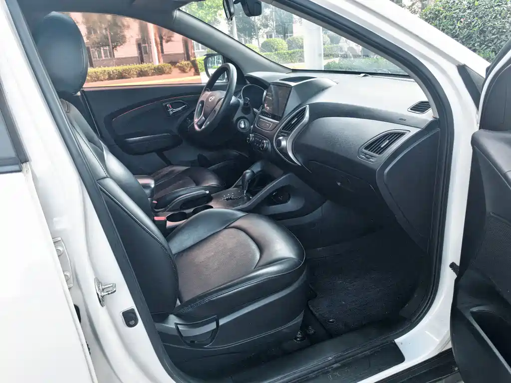 Hyundai ix35 — миниатюра 15