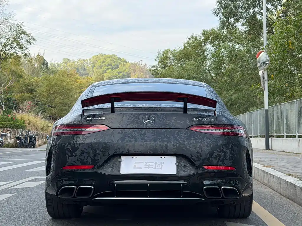 MERCEDES-BENZ AMG GT