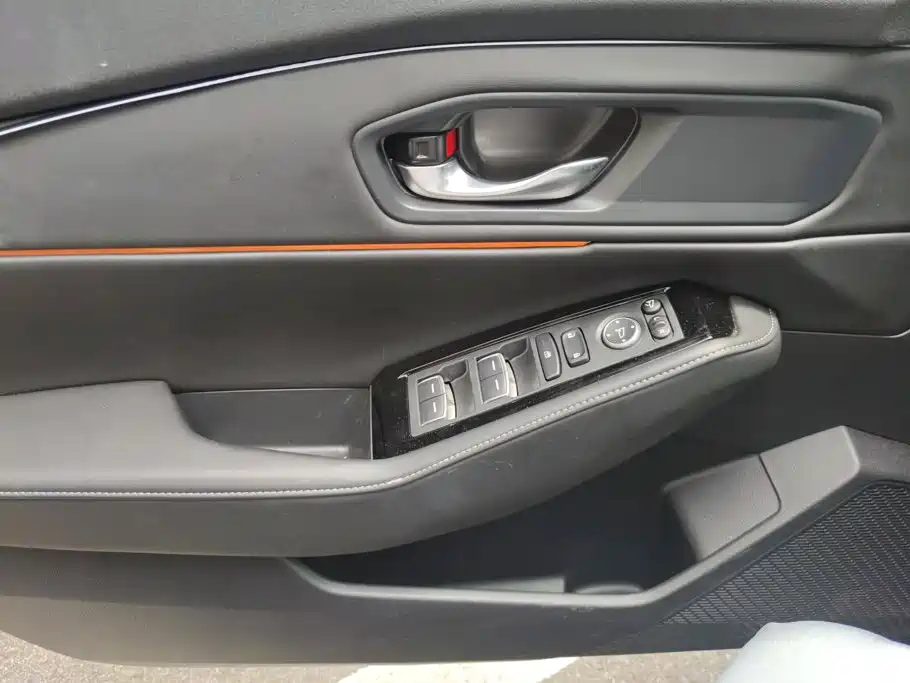 Honda Accord — миниатюра 7