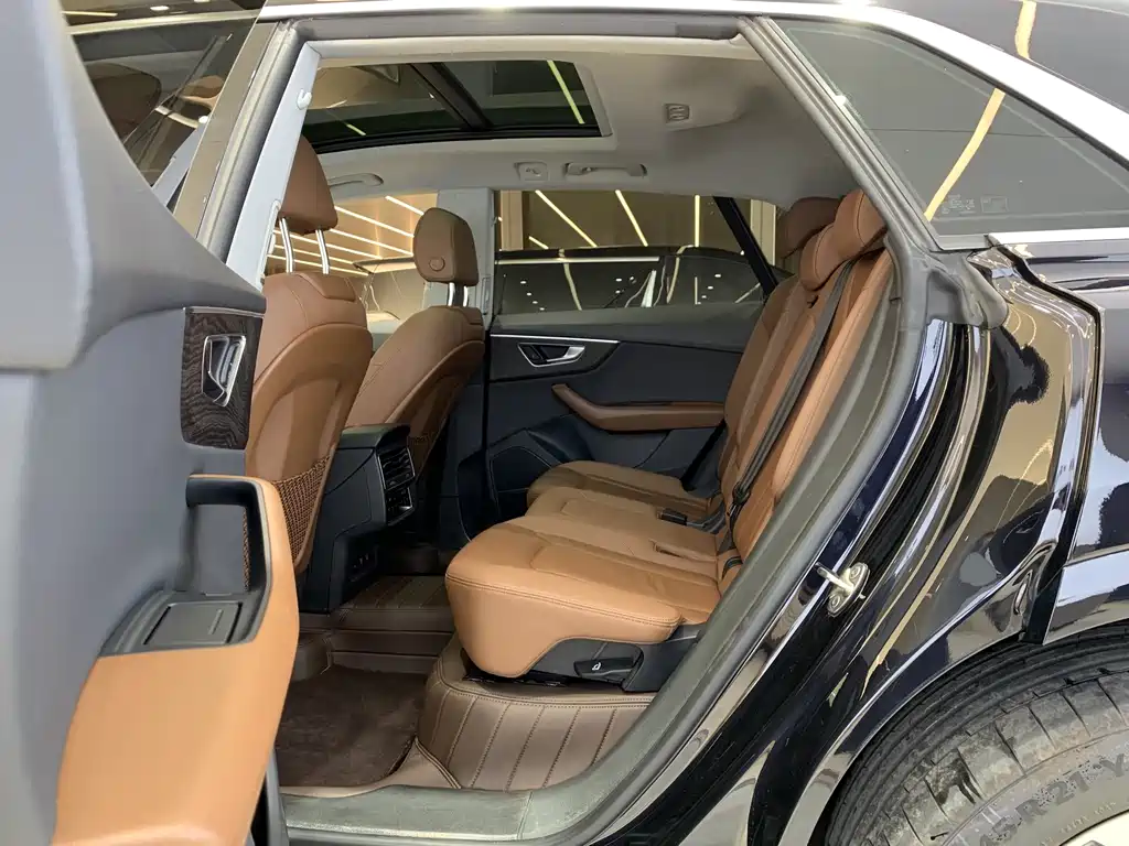 Audi Q8 — миниатюра 18