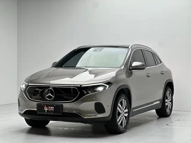 MERCEDES-BENZ EQA 2022