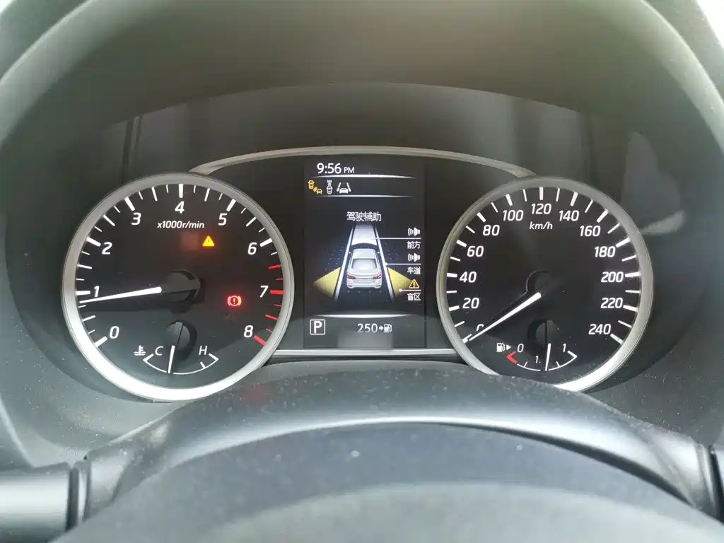 Nissan Sylphy — миниатюра 4