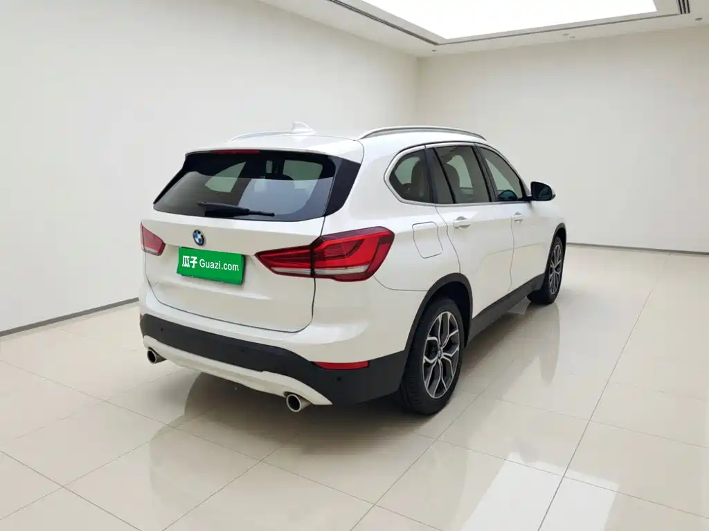 BMW X1 — миниатюра 6