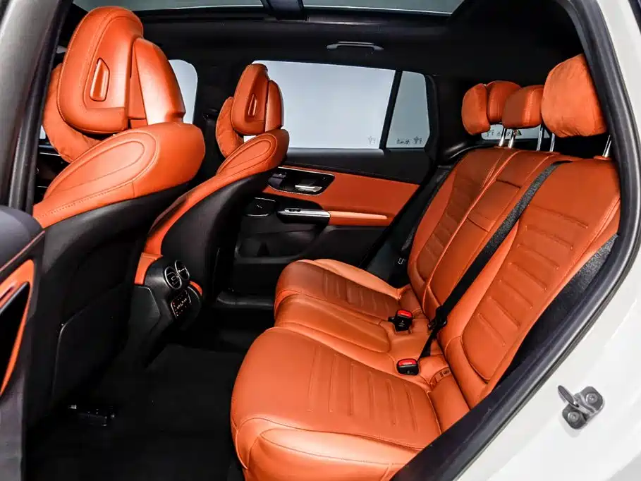 Mercedes-Benz GLC — миниатюра 10