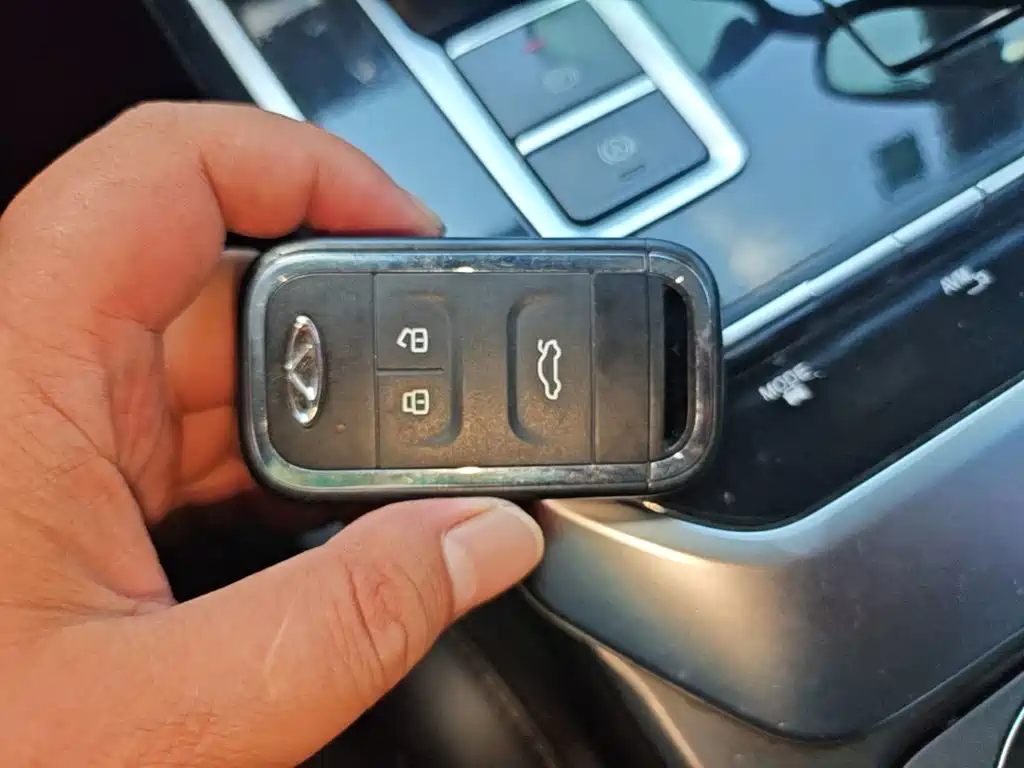 Chery Tiggo 8 — миниатюра 9