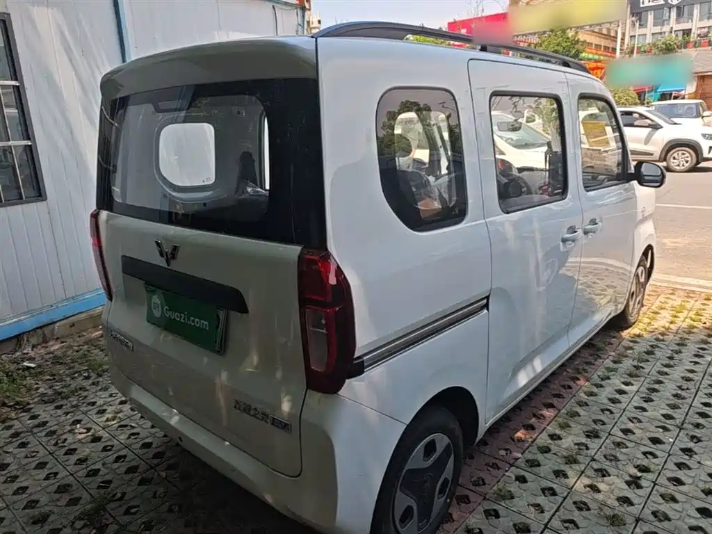 Wuling Sunshine EV 2025 305km