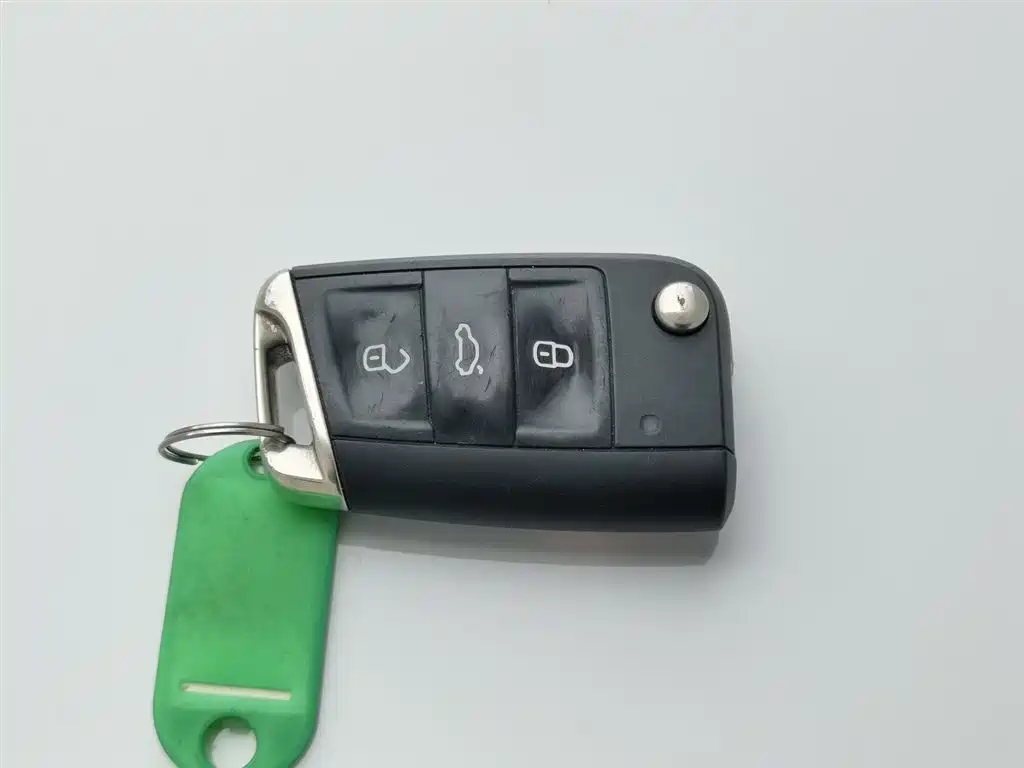 VOLKSWAGEN T ROC EXPLORING SONGS