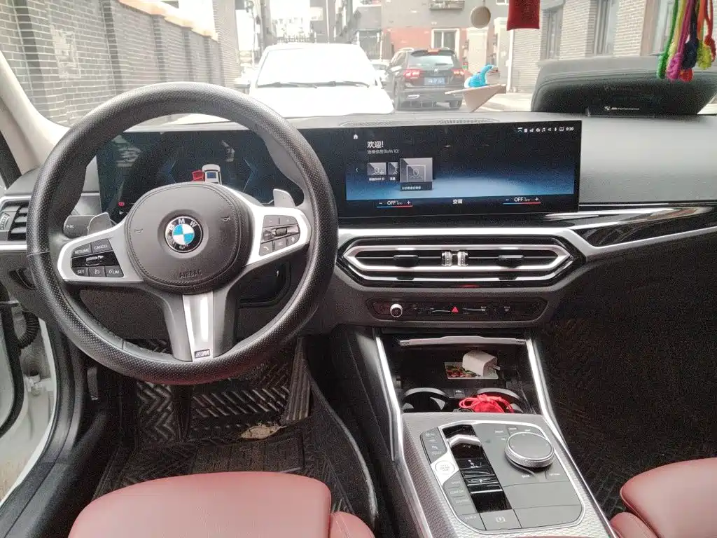 BMW 3 Series — миниатюра 13