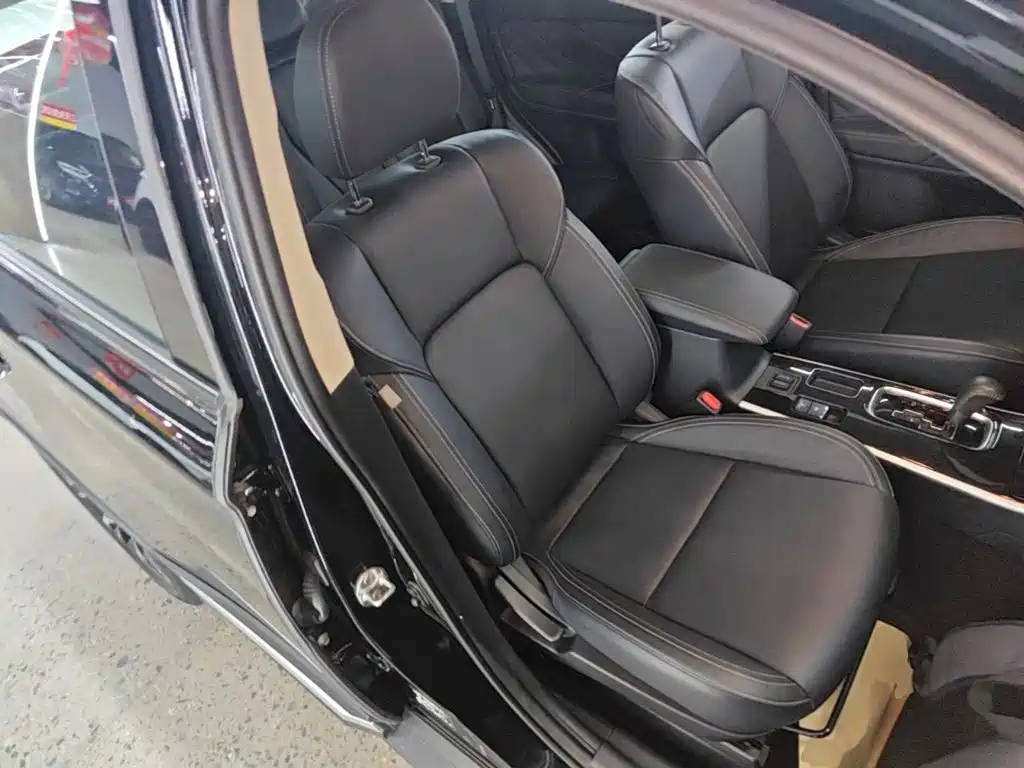 Mitsubishi Outlander — миниатюра 25