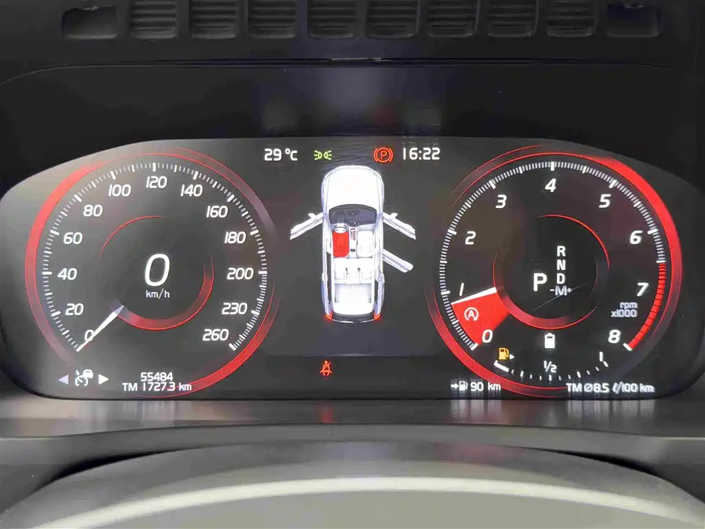 Volvo XC90 — миниатюра 16