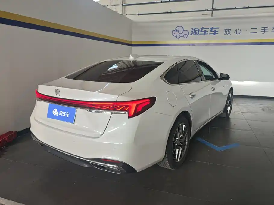 Buick LaCrosse — миниатюра 3
