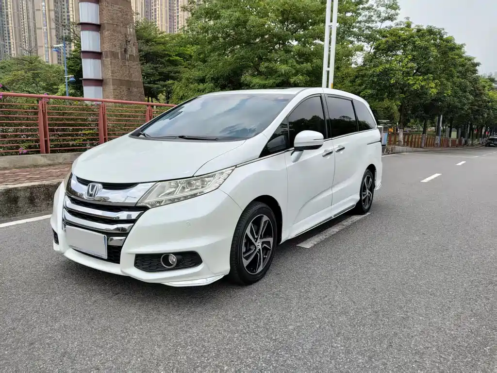 Купить Honda Odyssey