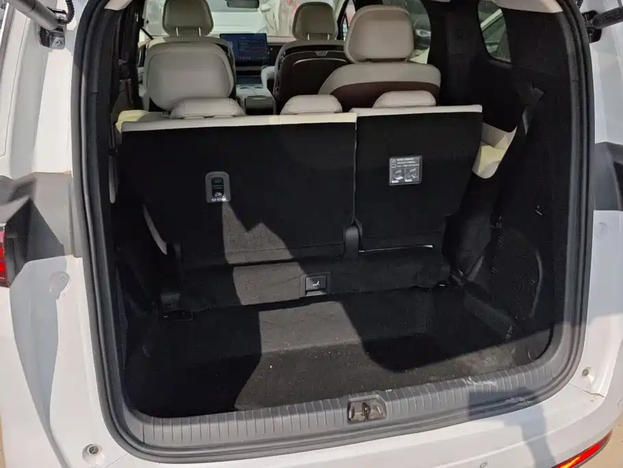 BYD Xia — миниатюра 4