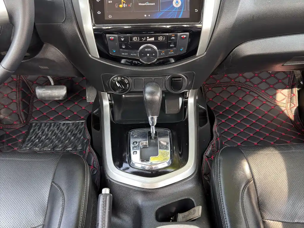Nissan Navara — миниатюра 17