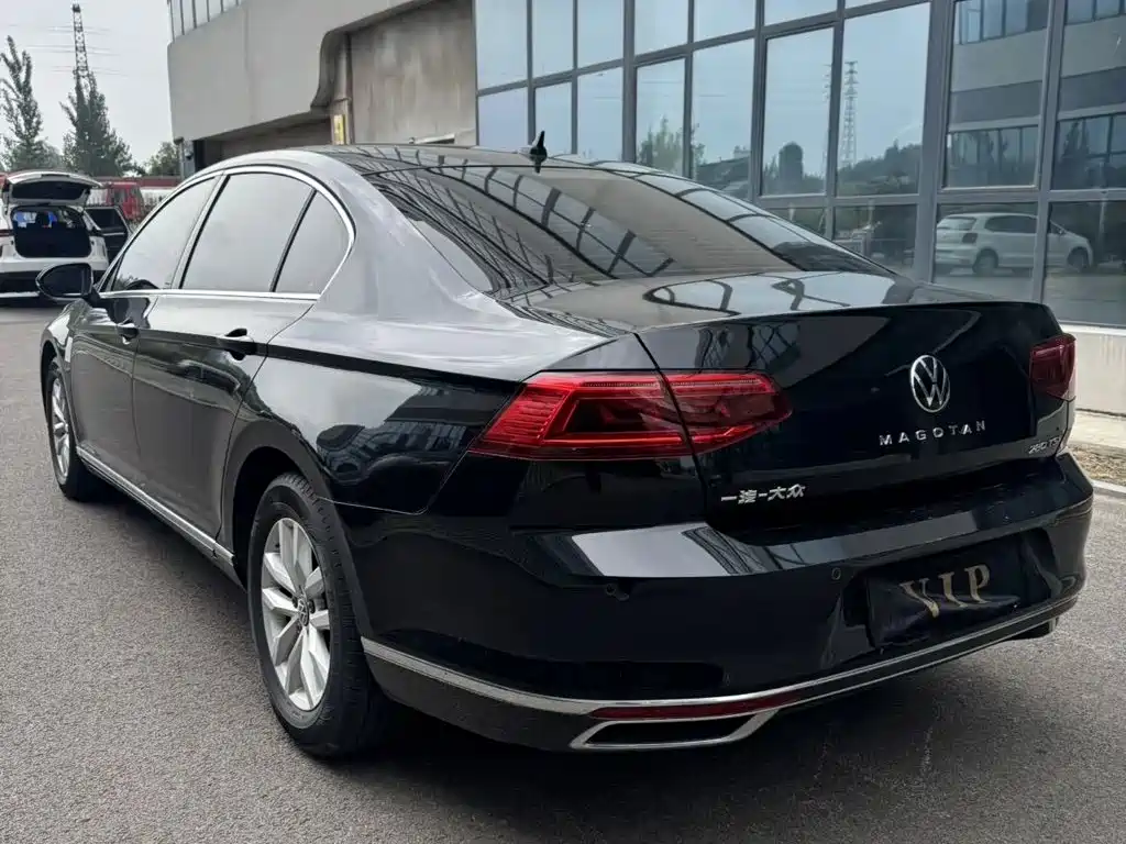 Volkswagen Magotan — миниатюра 6