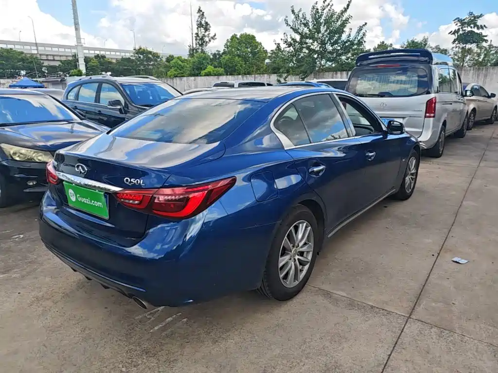 Infiniti Q50L — миниатюра 7