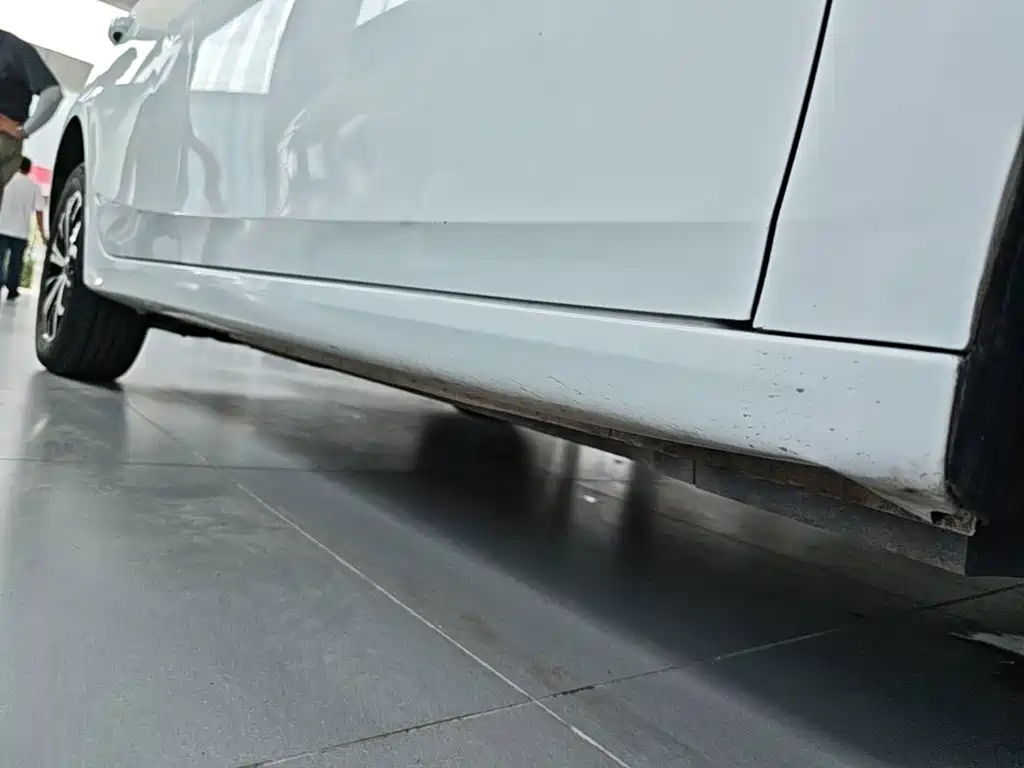 Roewe i6 MAX New Energy — миниатюра 21