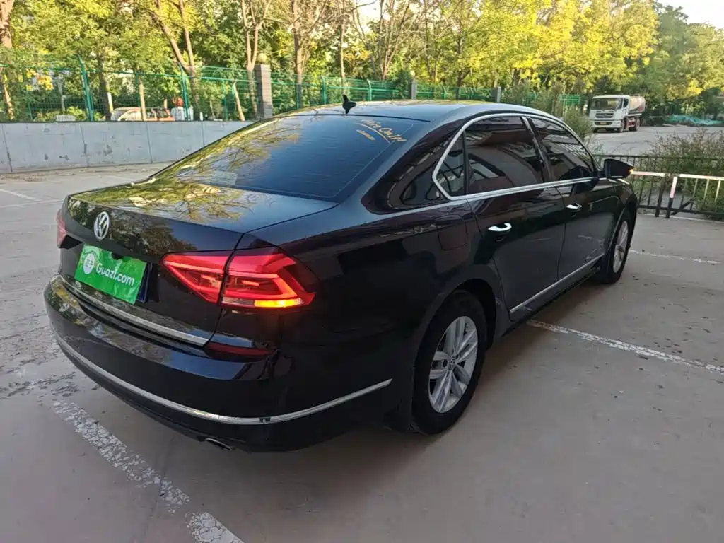 Volkswagen Passat — миниатюра 7