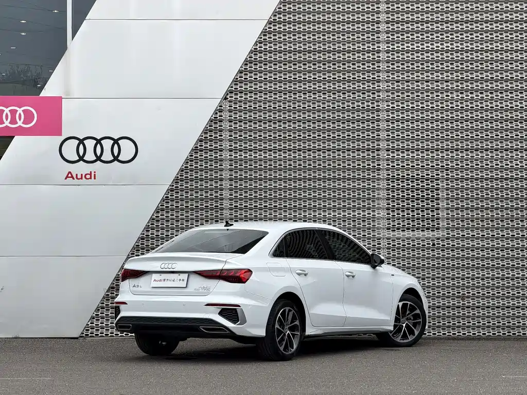 Audi A3 — миниатюра 4