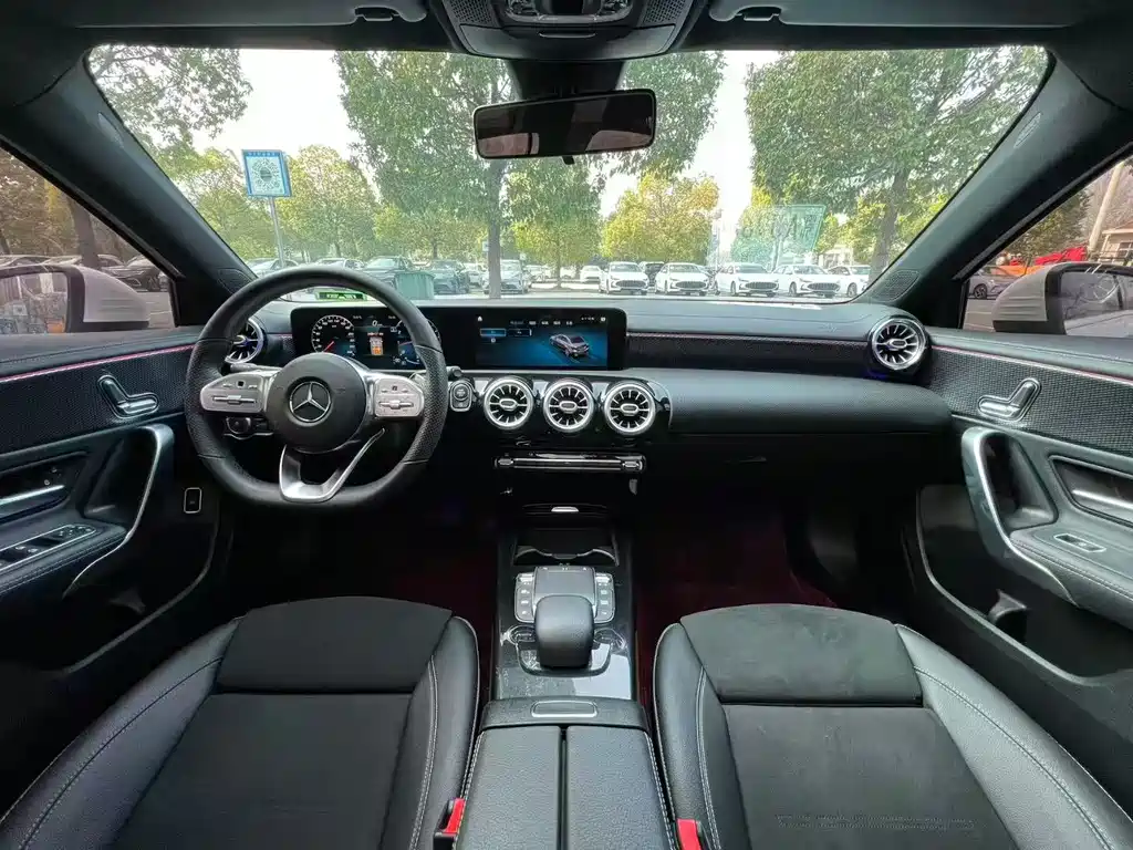 MERCEDES-BENZ A CLASS