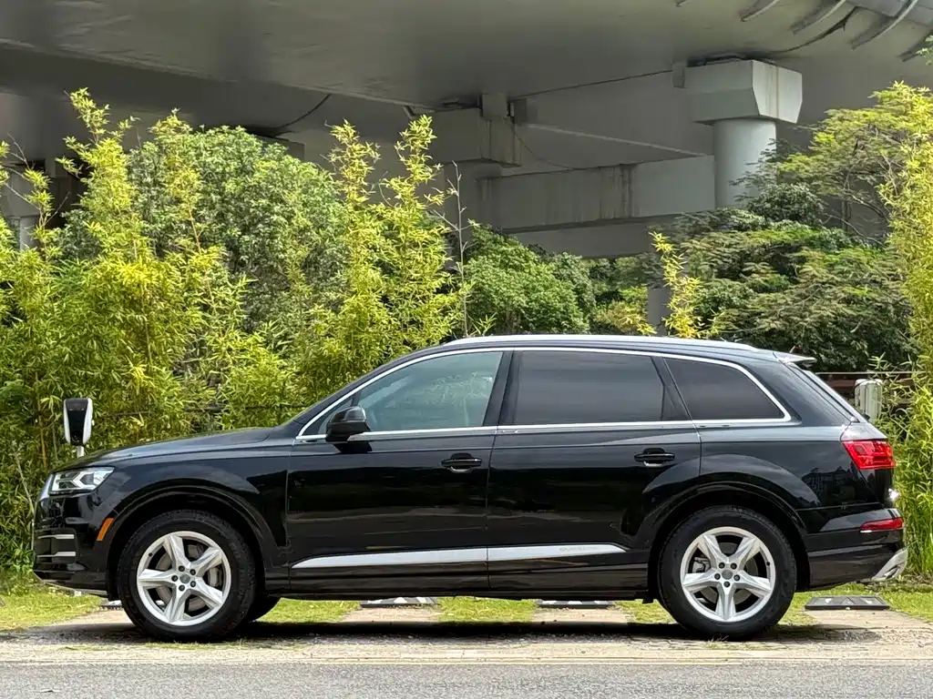 Audi Q7 2017 3.0T