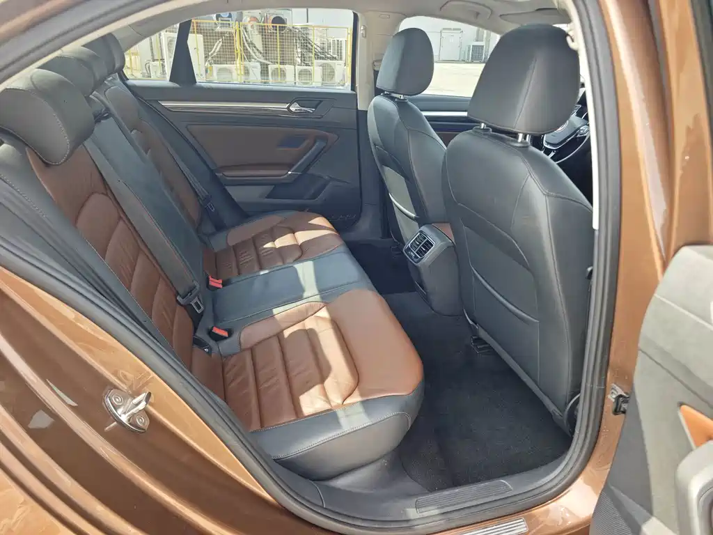 Volkswagen Lamando — миниатюра 14
