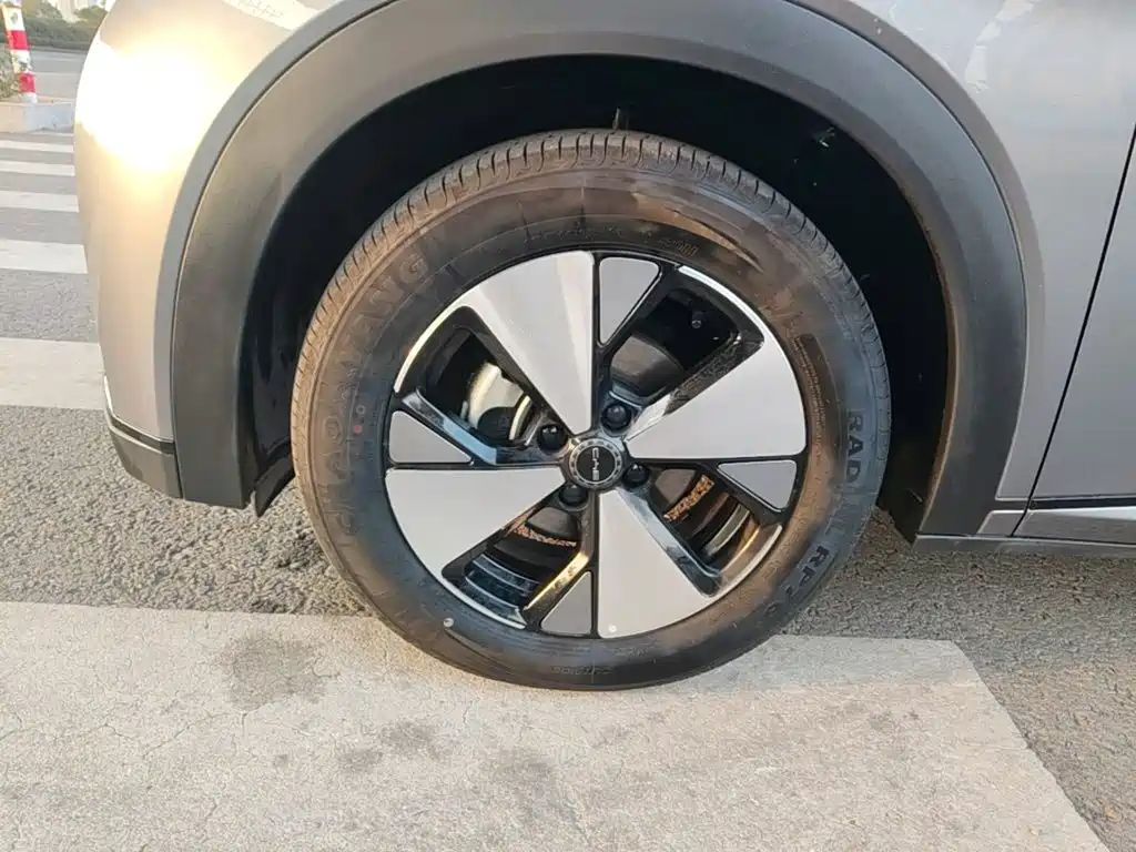 BYD Dolphin — миниатюра 23