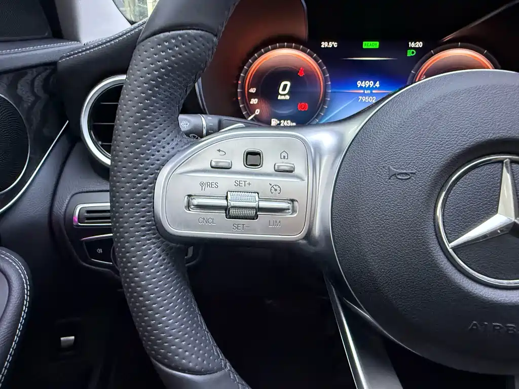 Mercedes-Benz C-Class — миниатюра 23