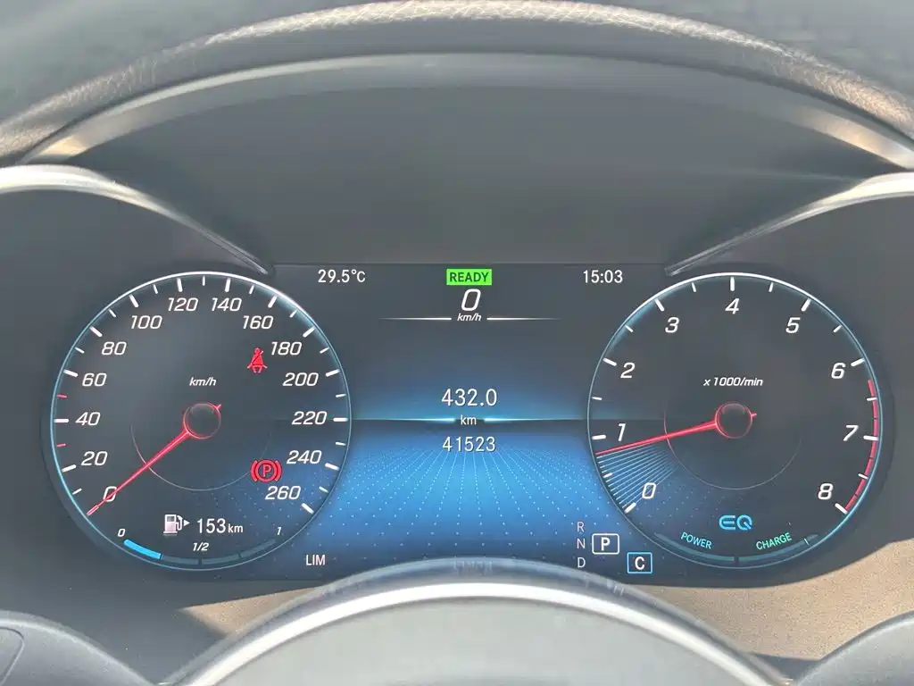 Mercedes-Benz C-Class — миниатюра 4