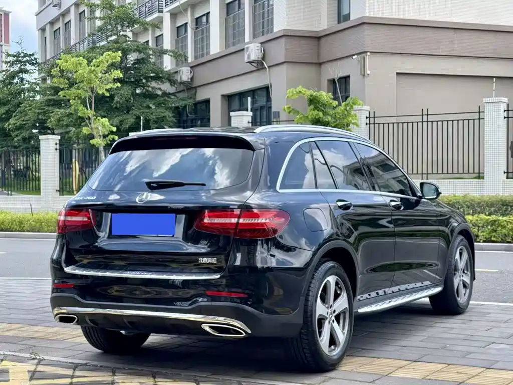 Mercedes-Benz GLC 2017 GLC 260 4MATIC Luxury