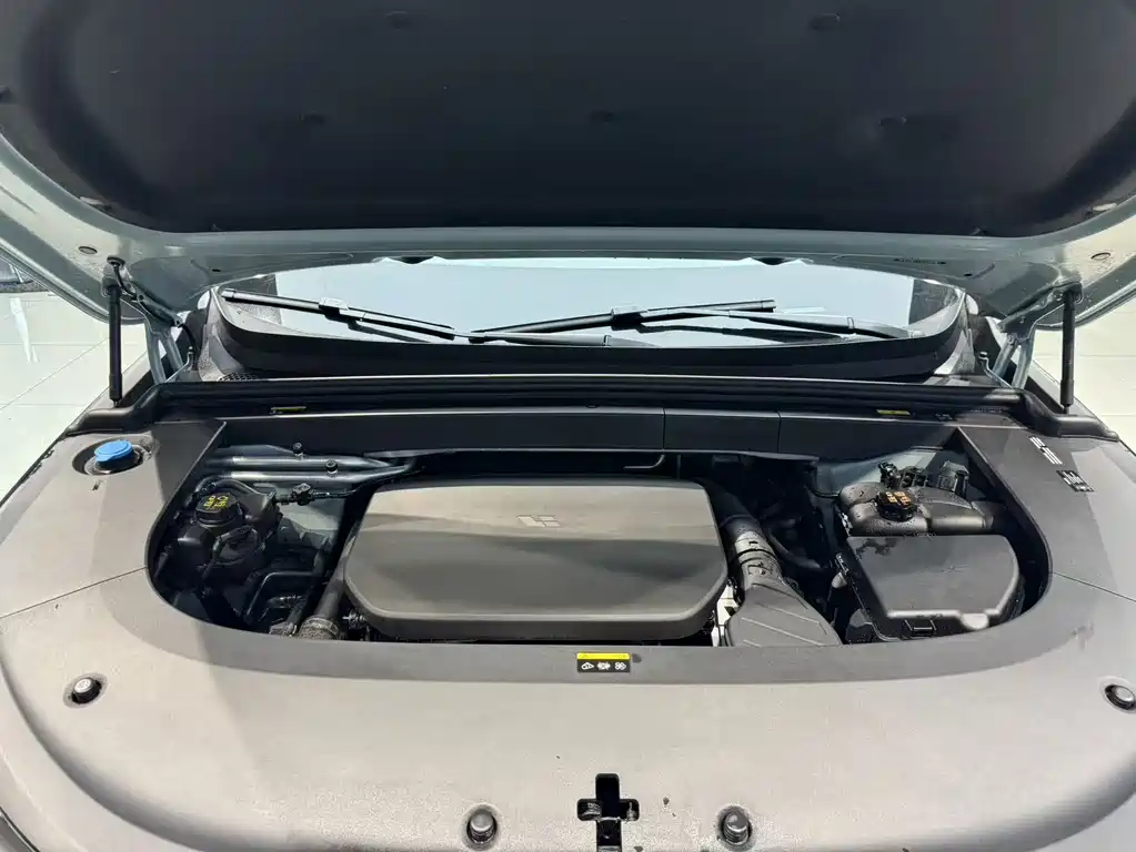 Li Auto Li L6 — миниатюра 5