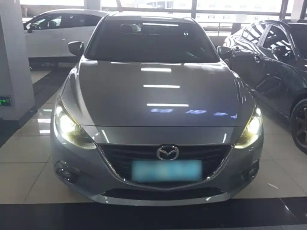 Mazda 3 Axela — миниатюра 3