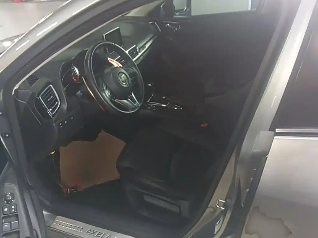 Mazda 3 Axela — миниатюра 15
